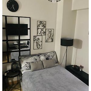Studio met een King Size Bed